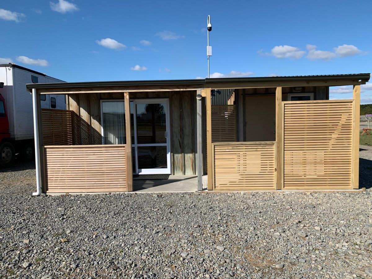 The Log Cottage Rangiora Εξωτερικό φωτογραφία